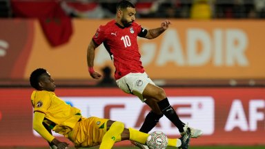 Далеч от неволите в Ливърпул: Салах се превърна в герой за Египет