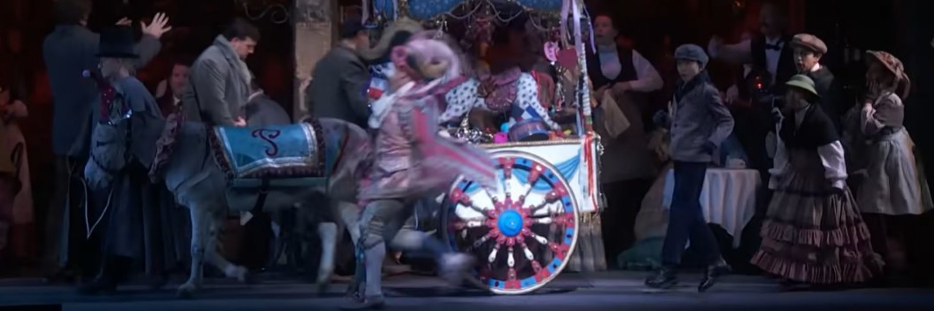 Магарицата Уанда е една от звездите на "Метрополитън" опера в Ню Йорк