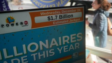 Джакпот за Коледа: Щастливец от Арканзас спечели 1,8 млрд. долара от "Пауърбол"