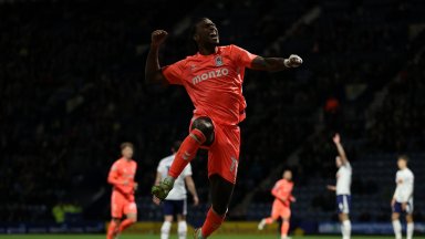 Пълна лудост: Отбор от втора дивизия поиска 200 милиона евро за звездата си