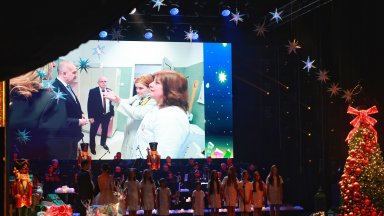 "Българската Коледа" събра рекордна сума за деца в нужда