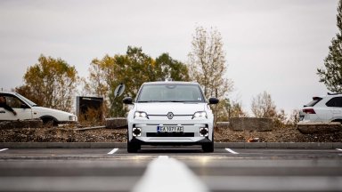 Това Renault 5 е вдъхновено от турнира по тенис „Ролан Гарос“