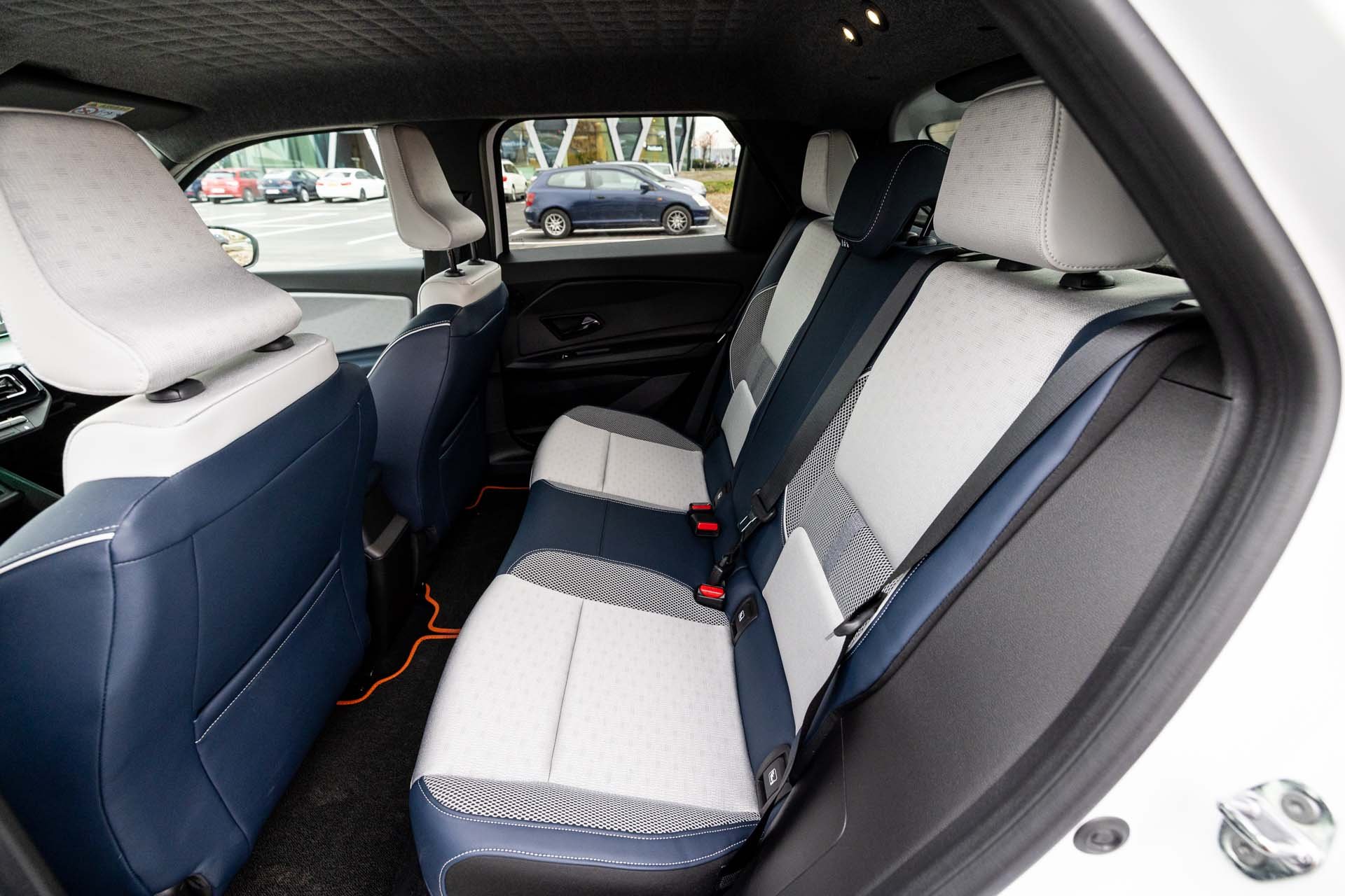 Renault 5 E-Tech electric Roland-Garros