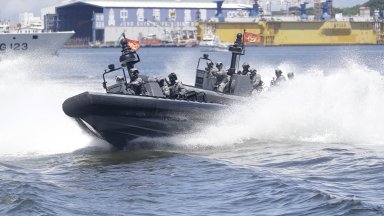 Китай започна военно учение близо до Тайван