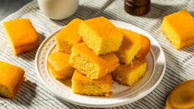 Ароматно: Царевичен хляб