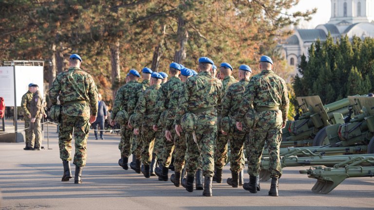 Хърватия критикува Сърбия за сдобиването с китайски балистични ракети - било заплаха за Балканите