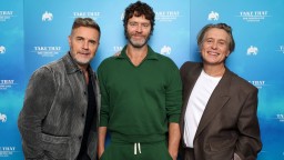 "Нетфликс" подготвя документален филм за бой бандата Take That
