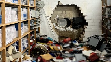 Крадци разбиха 3200 сейфа и отмъкнаха около 30 млн. евро от банка в Гелзенкирхен