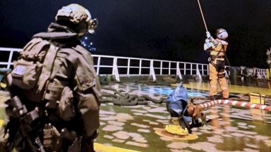 Финландия обяви, че е задържан кораб от Русия във връзка с повреда на подводен кабел