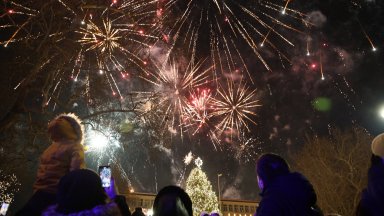 Пожеланията на политическите лидери към българите - под знака на еврото 