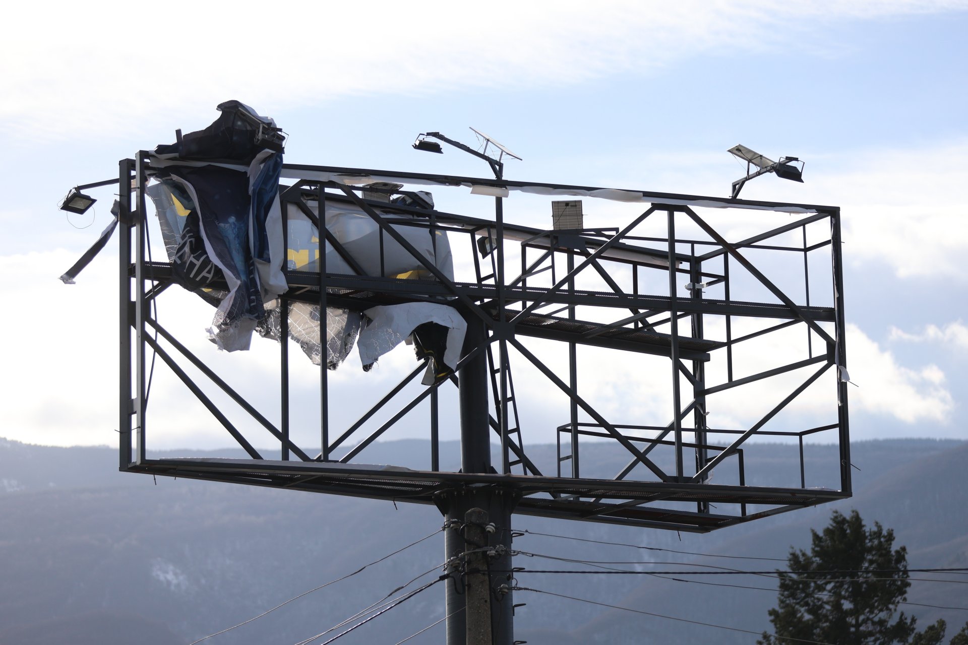 Щети от вятъра в София