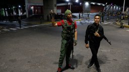 САЩ призоваха гражданите си във Венецуела да напуснат страната незабавно