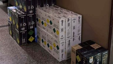 610 флакона с райски газ бяха открити при спецакция на МВР в Пазарджик
