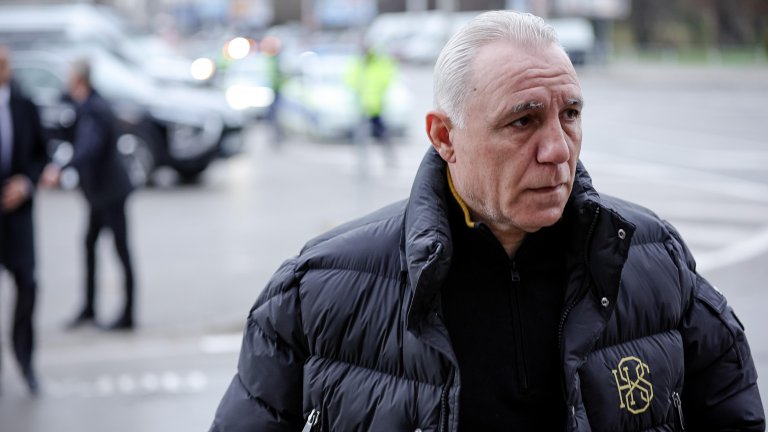 Христо Стоичков става главен акционер в румънски клуб