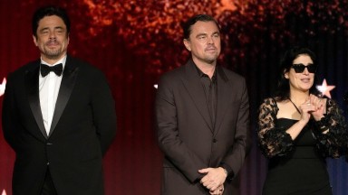 "Битка след битка" с Леонардо Ди Каприо и Бенисио Дел Торо спечели първа голяма филмова награда