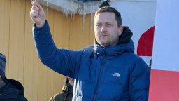 Премиерът на Гренландия към САЩ: Стига толкова фантазии за анексия