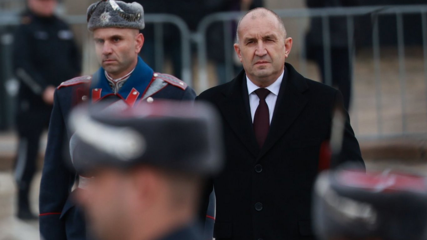 Радев: Партиите са още в почивка, възможно най-скоро ще връча мандата на ГЕРБ