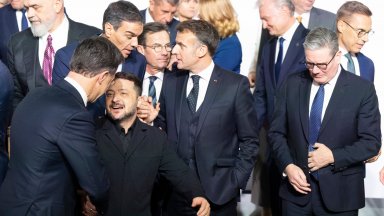 Киев, Париж и Лондон договориха бъдещо разполагане на многонационални сили в Украйна