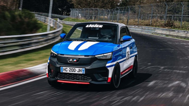 Французи поставиха рекорд за най-бавна обиколка на пистата „Нюрбургринг“