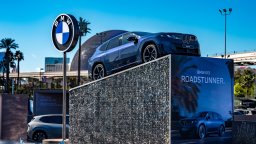 Новото BMW iX3 дебютира в САЩ на CES 2026