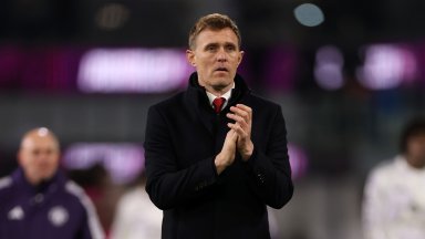 В Юнайтед търсят упорито нов треньор, но Флечър остава и за уикенда