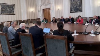 ДПС-НН консултира с браншовици и дипломати проектозакона за максималната надценка