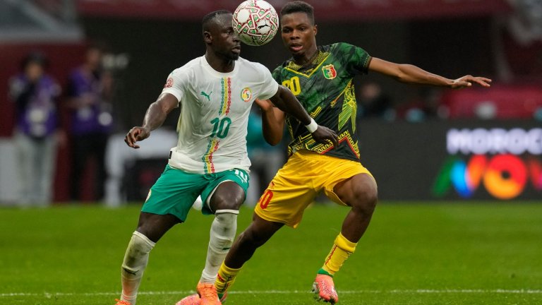 Вратарска грешка и червен картон тласнаха Сенегал към полуфиналите