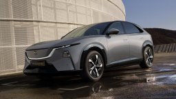 Новата Mazda CX-6e идва през лятото с мощност от 258 конски сили