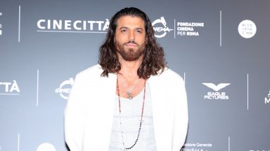 Арестуваха турската мегазвезда Джан Яман