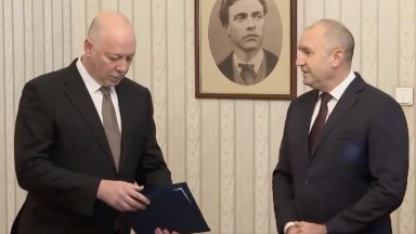 Росен Желязков връща на Румен Радев първия мандат за съставяне на правителство на ГЕРБ-СДС