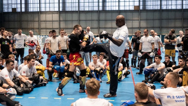 SENSHI открива 2026 г. с елитен лагер