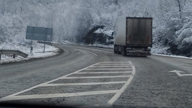 5-годишно дете загина в кола, пометена от ТИР край Видин