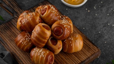 За закуска: Мини кренвиршки 