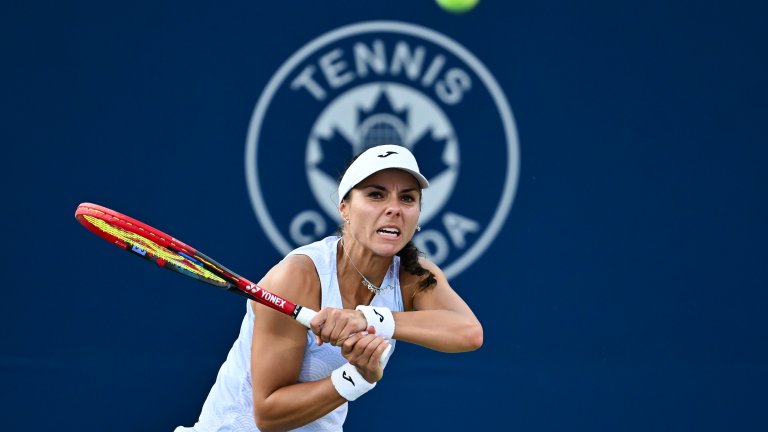 Нова победа доближи Вики Томова само на мач от Australian Open