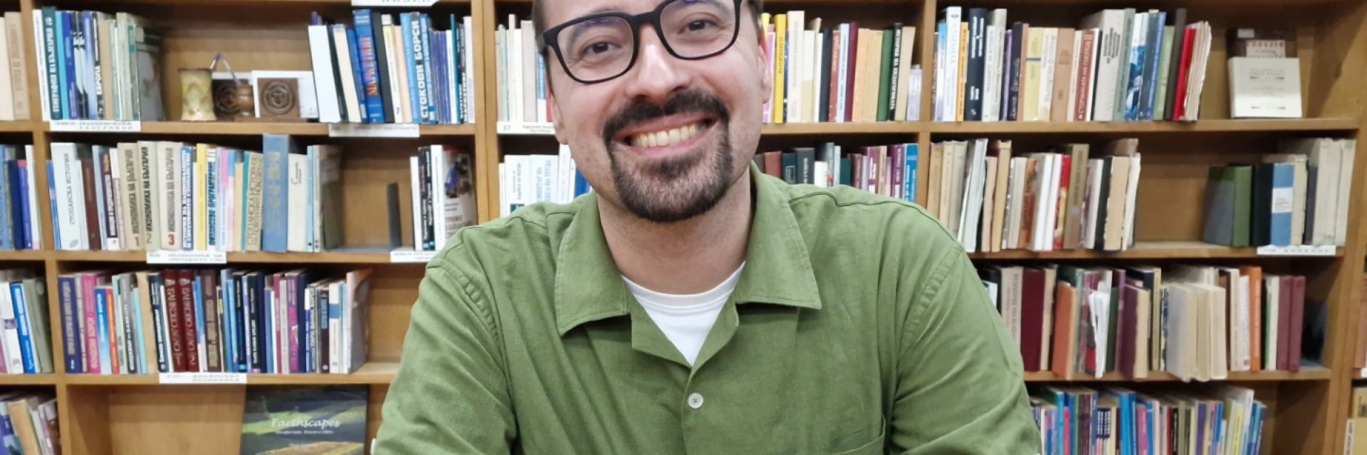 Васил Попов завърши турнето си във Велико Търново и заминава за Антарктида