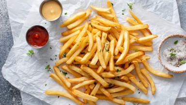 Новак в кухнята: Как да нарежете перфектно картофите за пържене