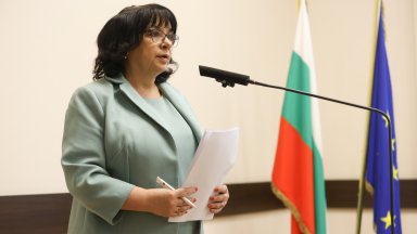 Теменужка Петкова: Инфлацията е 3,5%, ще компенсираме заплатите с 5%