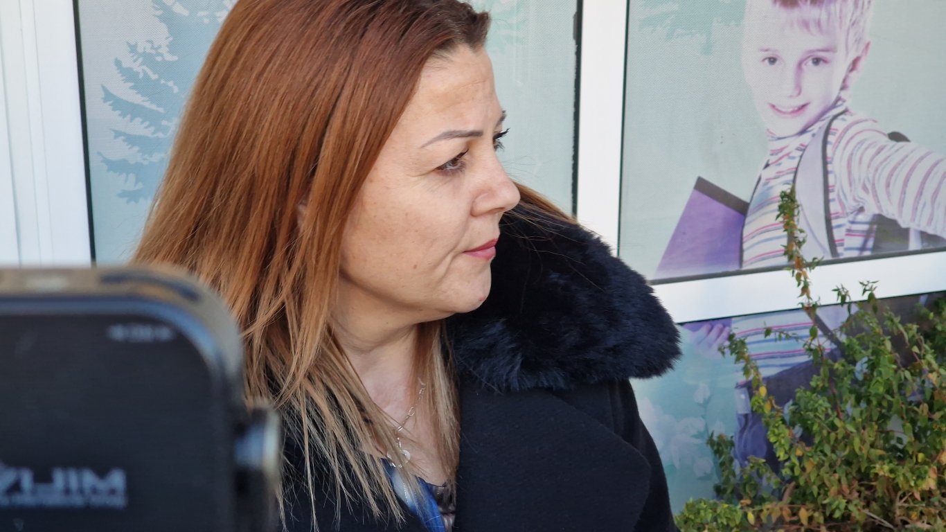След протеста: Шефът на началното училище "Михаил Лъкатник" излиза в отпуск
