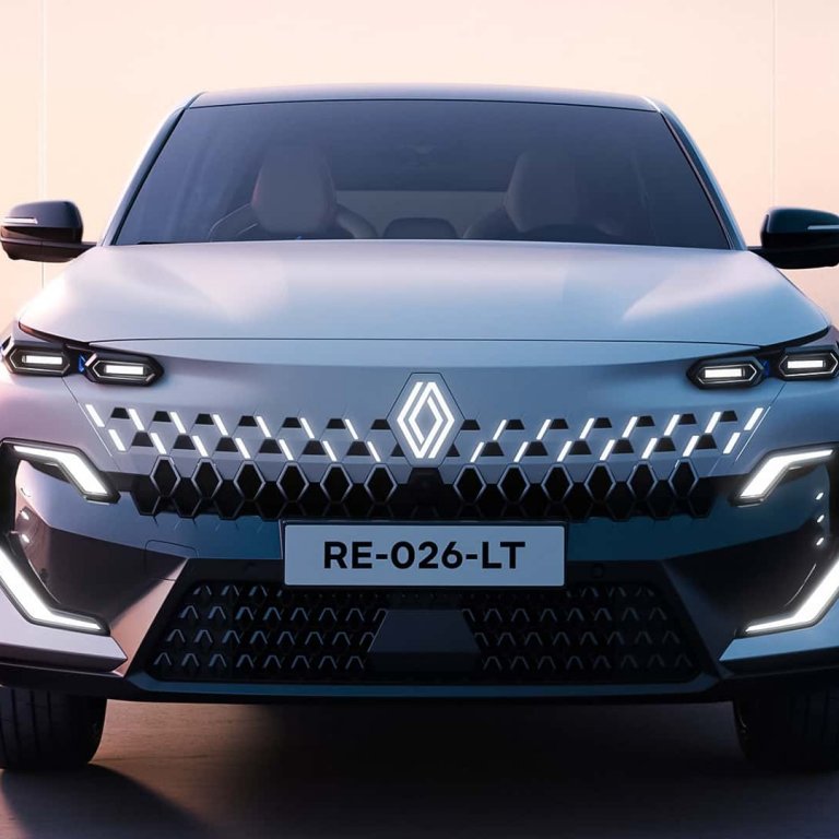 Renault се завръща в премиум сегмента с кросоувъра Filante