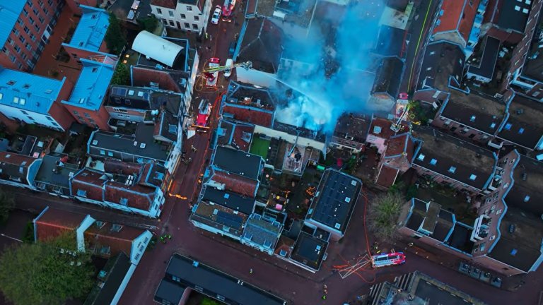 Мощна експлозия разтърси центъра на Утрехт (видео)