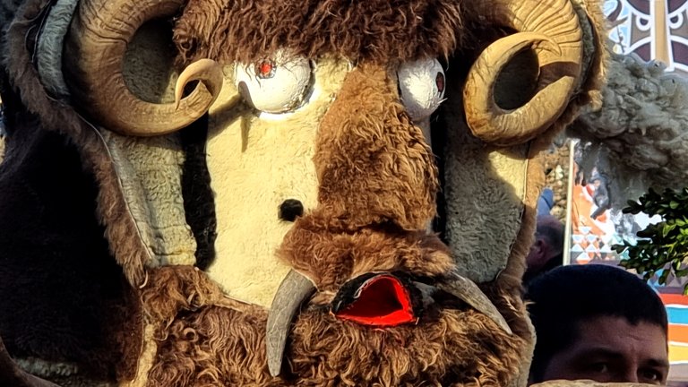 Перник е "Сурва": Фестивалът се открива днес със спектакъл с участието на над 250 изпълнители