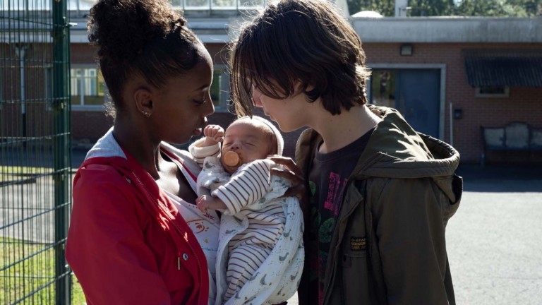 Наградените в Кан творби "Звукът от падането" и "Млади майки" с премиери на 30-ия юбилеен София Филм Фест