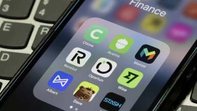 Revolut въвежда нова защита срещу измами с фалшива идентичност