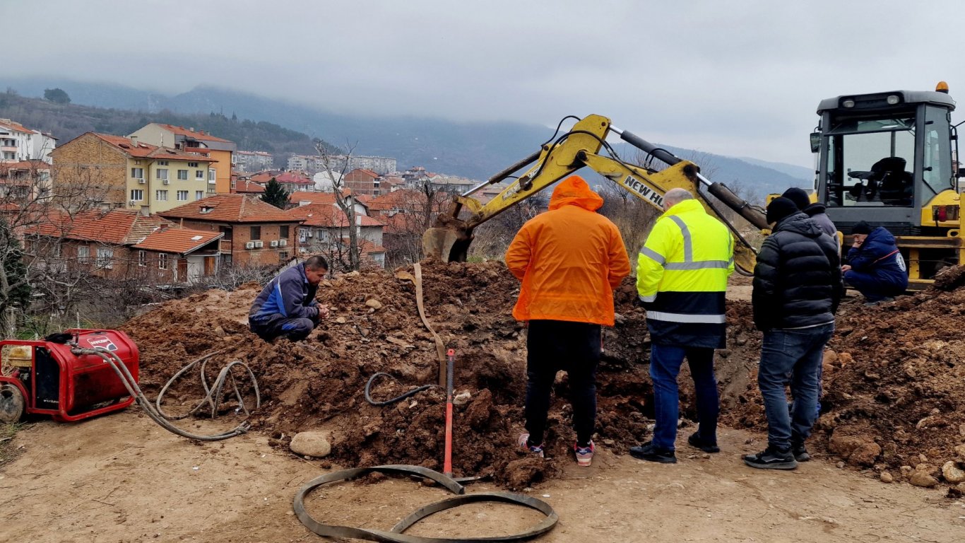 След 4 дни без вода: Обявиха частично бедствено положение в Асеновград