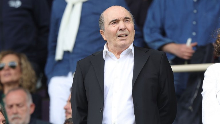 Собственикът на Фиорентина почина в разгара на кошмарния сезон