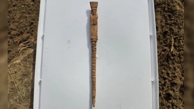 Античен писец с Дионис и еректирал фалос изненада археолозите в Сицилия