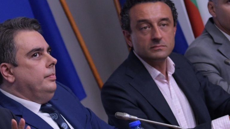 Даниел Лорер: Нямам място в една партия с Асен Василев, той планираше сглобка с "Възраждане"