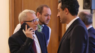 Денков: Лорер вече е изключен от ПП, но може да кацне в ГЕРБ