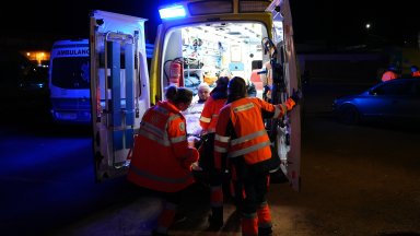 Расте броят на жертвите на влаковия сблъсък в Испания, търсят оцелели, над 70 са в болница