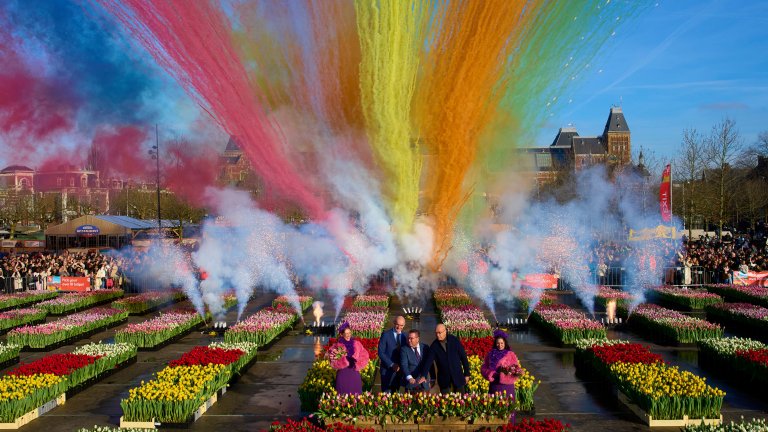 200 хиляди цъфнали лалета дадоха старт на сезона в Нидерландия (снимки/видео)